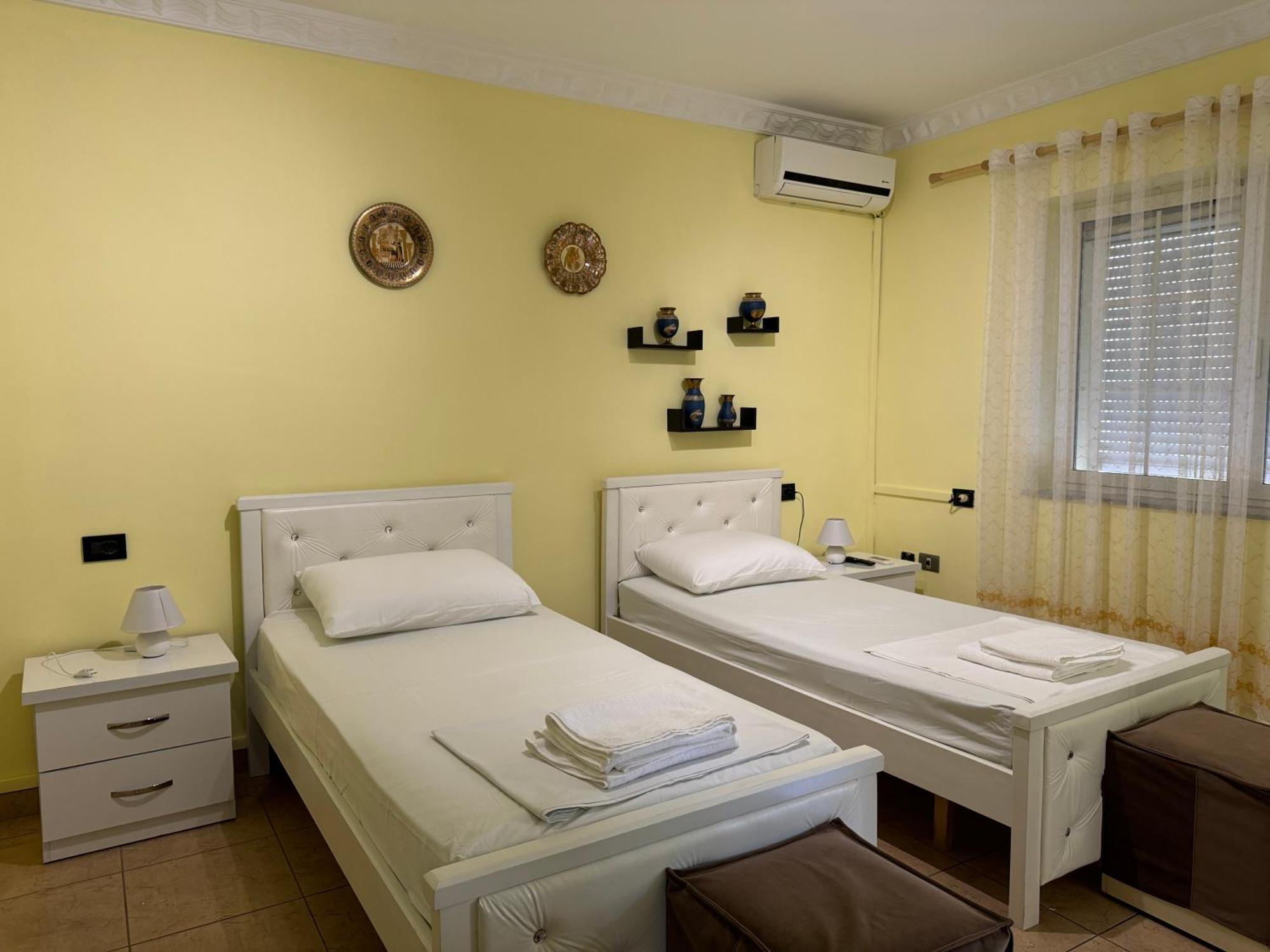 Fun House Serenity Apartamento Tirana Exterior foto