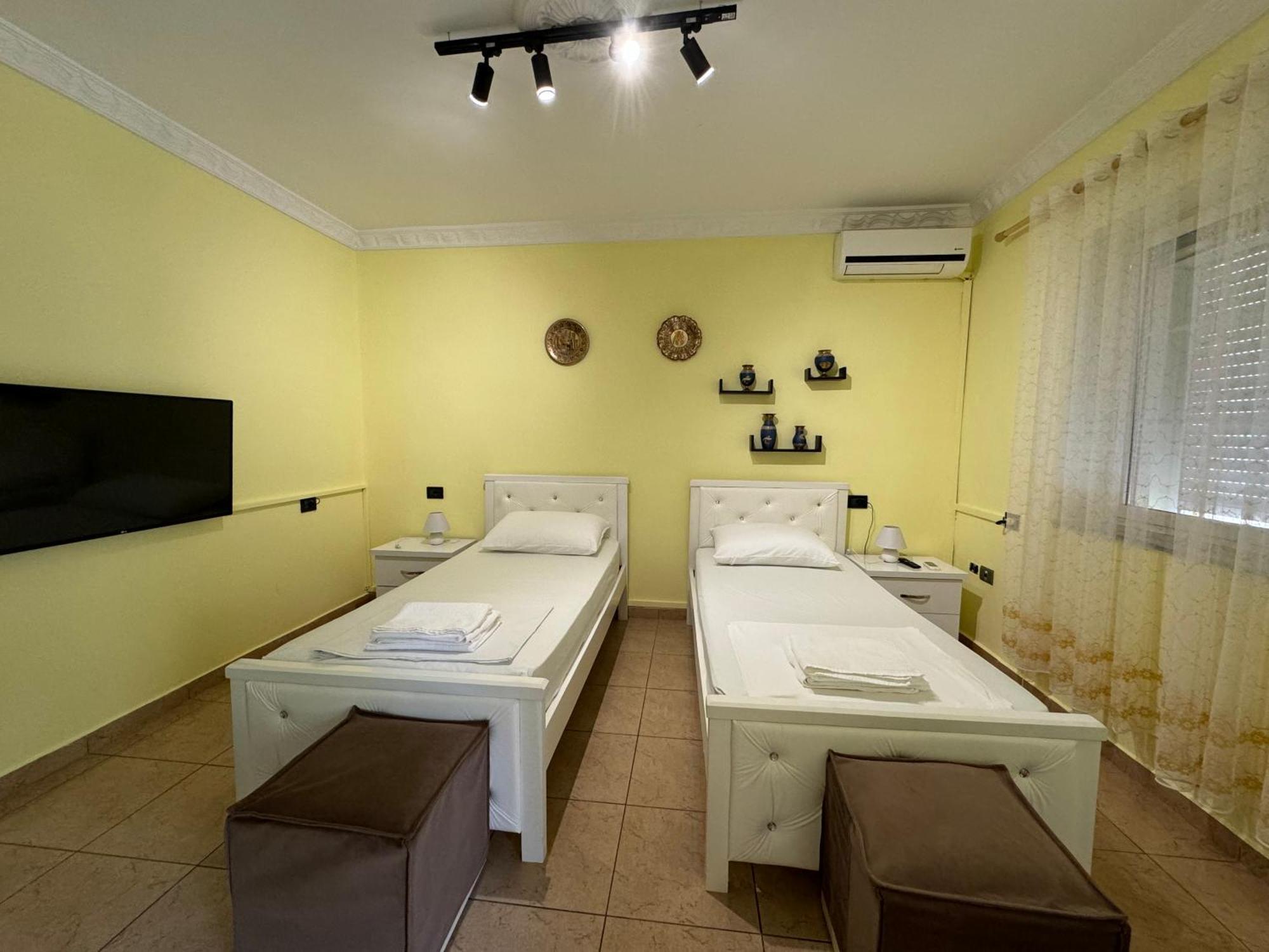 Fun House Serenity Apartamento Tirana Exterior foto